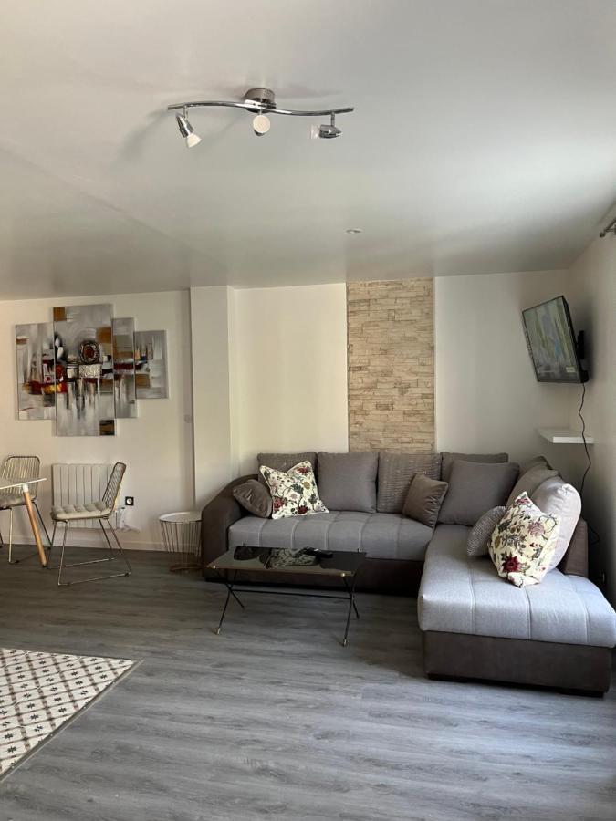 Superbe Appartement Au Bord Du Canal De St Quentin Сен-Кантен Екстер'єр фото